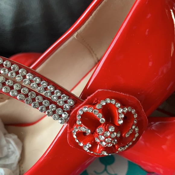 BNIB Res High Heels Girls Shoes - Picture 4 of 10